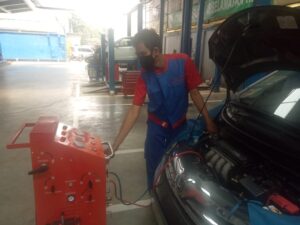 Perawatan AC Mobil