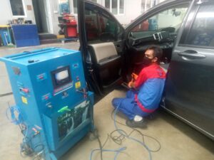 Perawatan AC Mobil